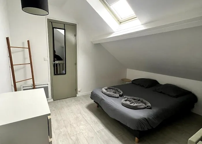 Апартаменти Joli Duplex - Centre - *